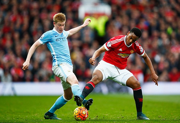 FB体育app-包含风云突变比利亚雷亚尔窗口期遗憾出局，社区盾版图或变，压力陡增，资深球员宣示担当的词条